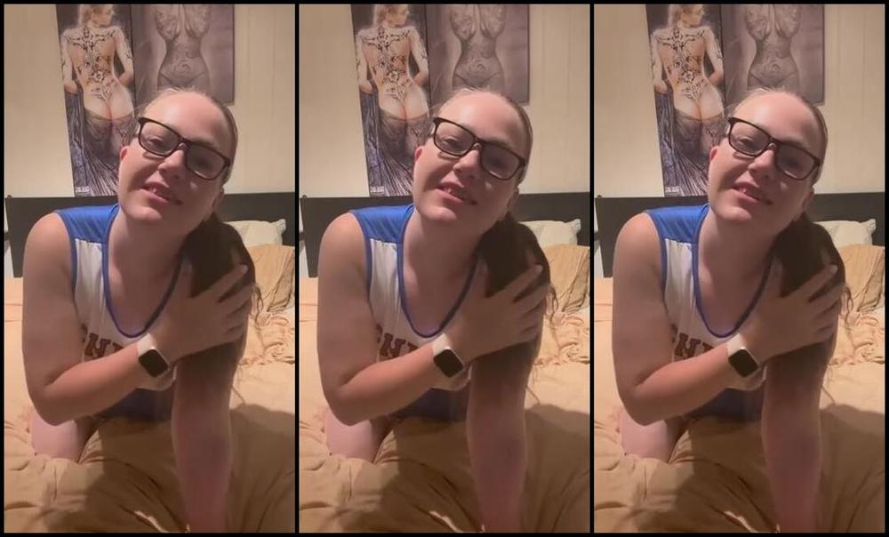 Qosgirlnorwayvip Nicknamed Qosgirlnorway 06 24 2025 Onlyfans Video Cheerleader Med Svart Dildo I Fitta