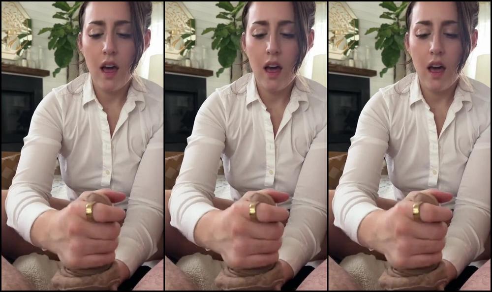 Marshmallow Toes Nicknamed Marshmallowtoes 03 07 2025 Onlyfans Video I Just Got Home From Work And My Feet Are Soooo Sore I Kick Off My