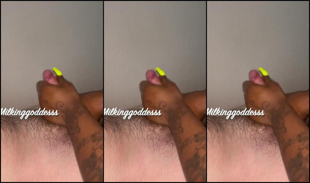 Milkinggoddesss Nicknamed Milkinggoddesss 03 10 2025 Onlyfans Video He Flew In All The Way From London To Have This Experience I Milked His White