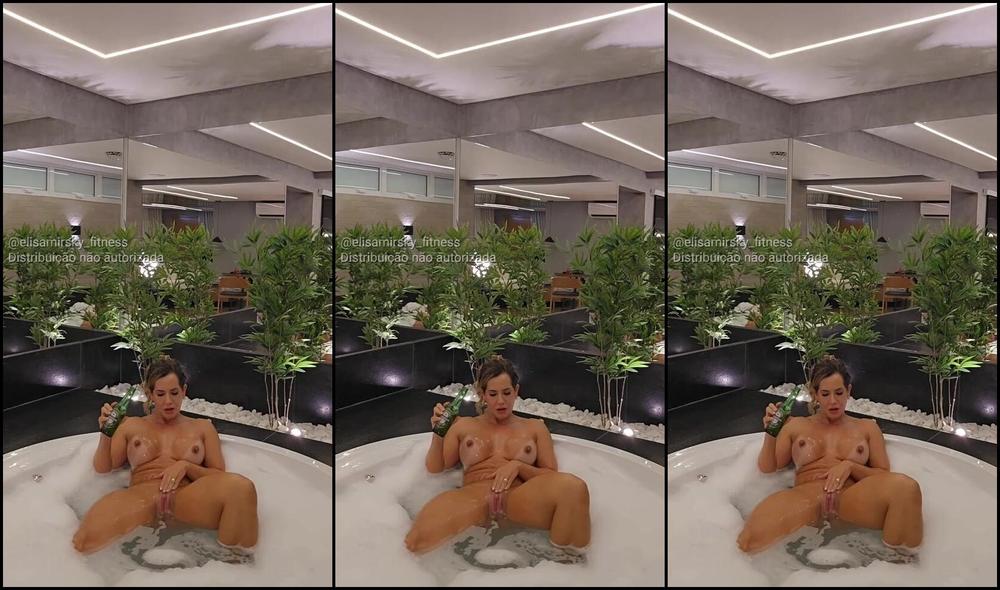 Elisa Mirsky Nicknamed Elisamirsky Fitness 09 12 2025 Onlyfans Video Would You Like To Be This Beer Bottle