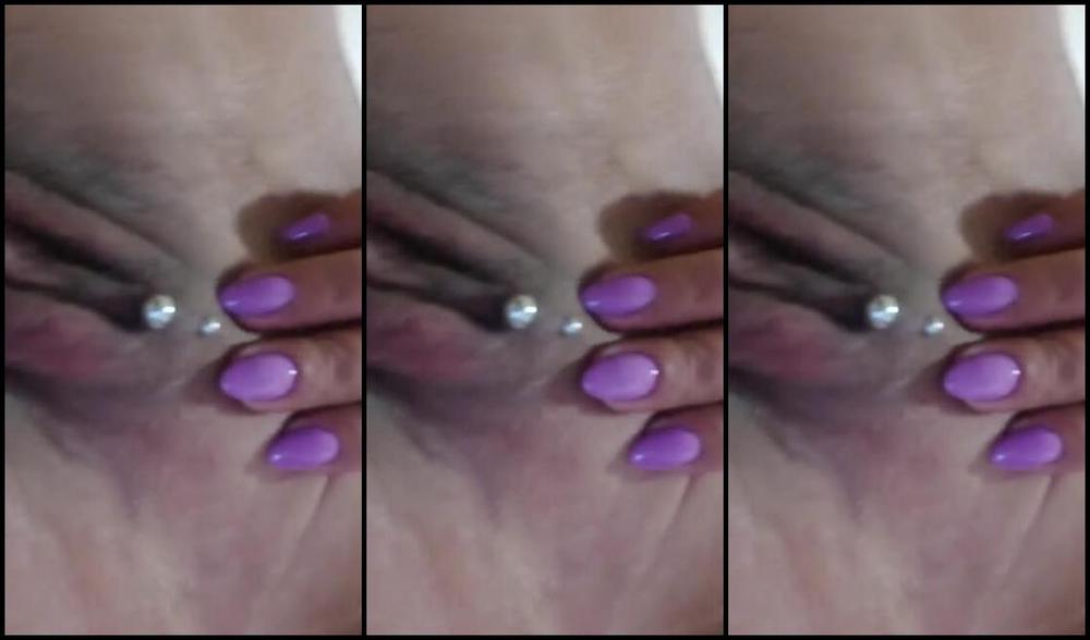 Katyjason Nicknamed Goddessbela 09 19 2023 Onlyfans Video Stroke My Horny And Huge Clit For You Babes