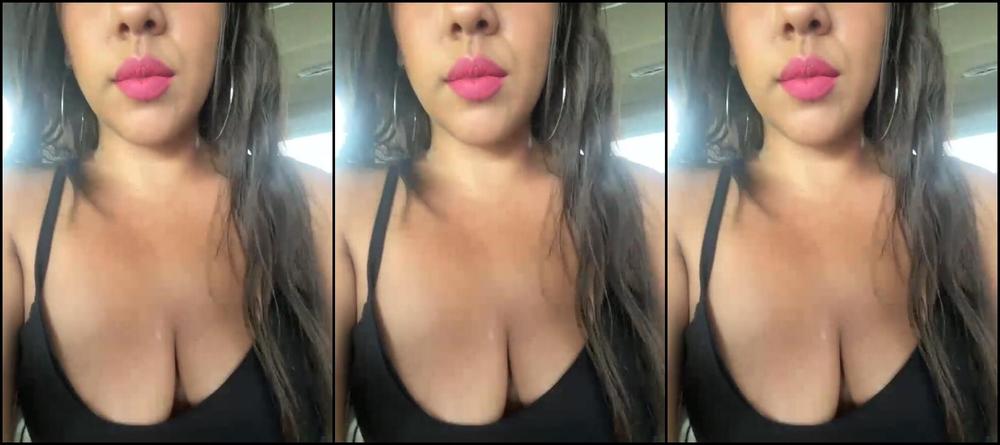 "Melted_Chocolate" anal, bigass, carsex, fingering, squirting Wild Ride in the Car Manyvids