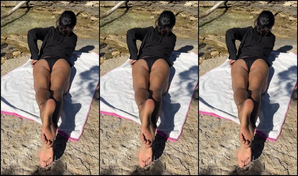 Isabela Stillsinning Nicknamed Stillsinning 10 11 2025 Onlyfans Video Love The Way The Sunlight Catches My Feet