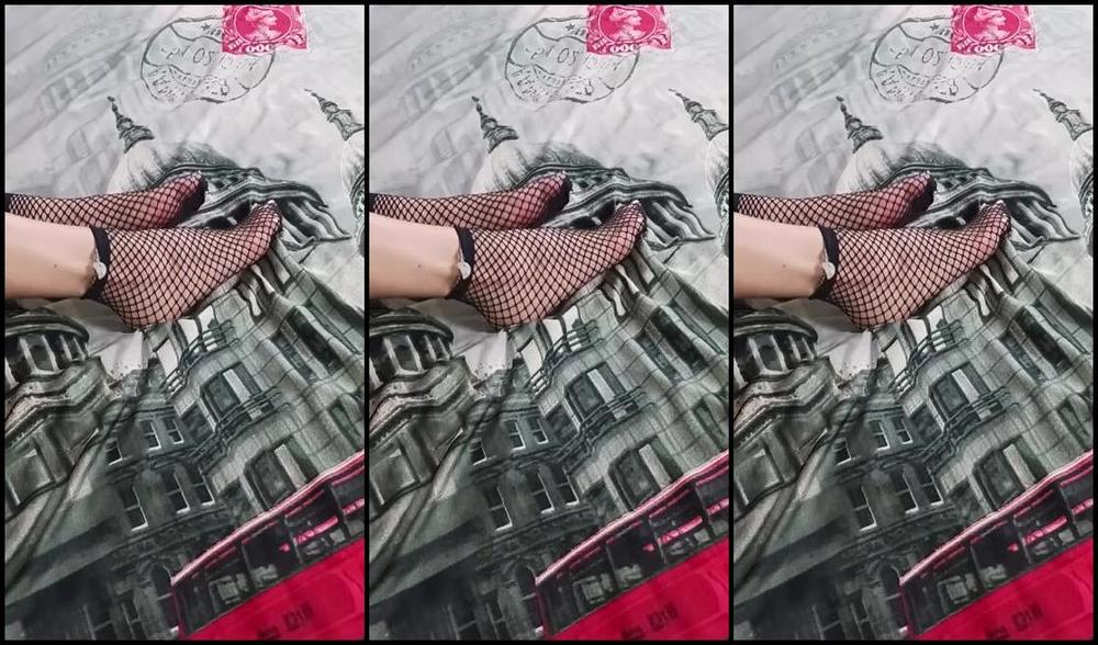 Kara Deviline Vip Nicknamed Karadevilinevip 03 22 2023 Onlyfans Video Hanging Out Reading A Book Too Cute Not To Do A Shoot