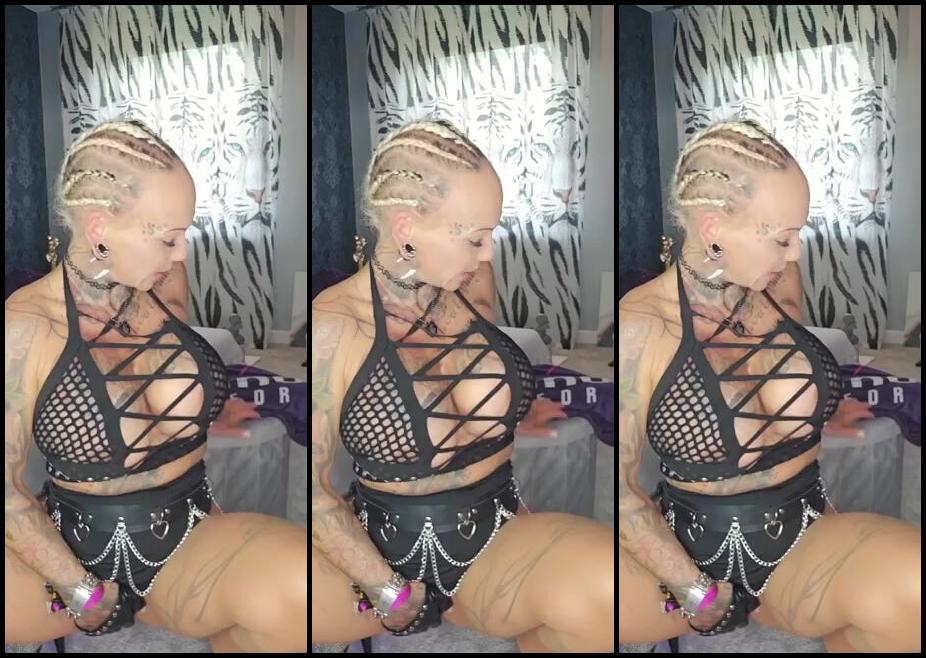 Kitty Core Nicknamed Kittycore 09 29 2024 Onlyfans Video Eine Kleine Vorschau Von Meinem Neusten Videohatte Das Erste Mal Nylons An Und Fand Es So