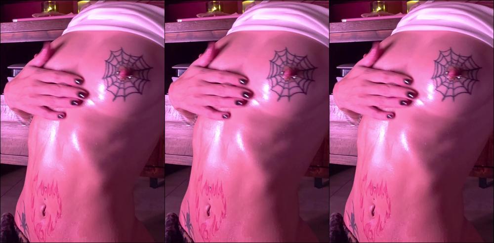 Ellexxaurus 823371443512291328