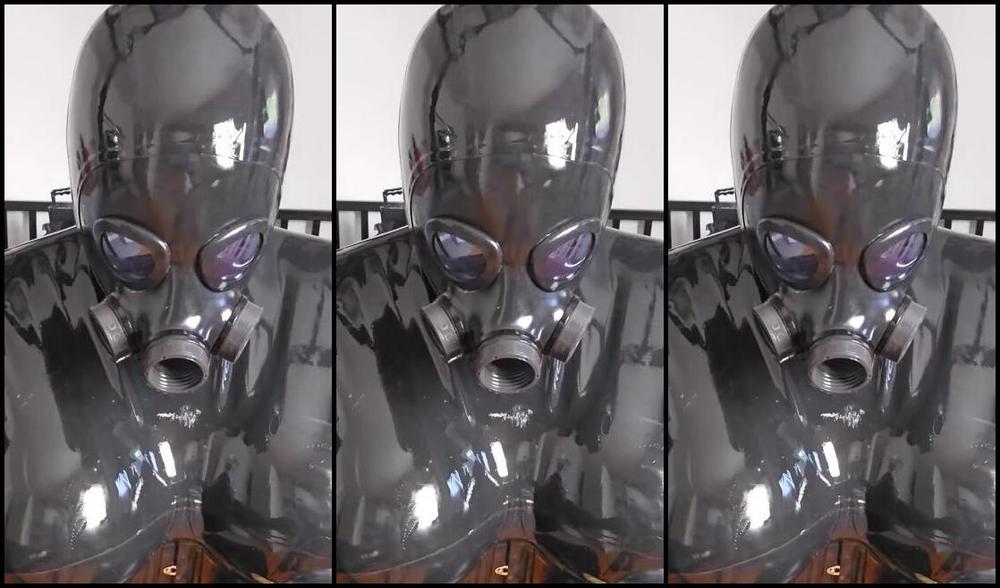 Emma Lee Nicknamed Rubberdollemma 10 03 2024 Onlyfans Video Good Morning My Rubber Cocks Placing My Vibrator On My Pussy Today I Need Stimulation