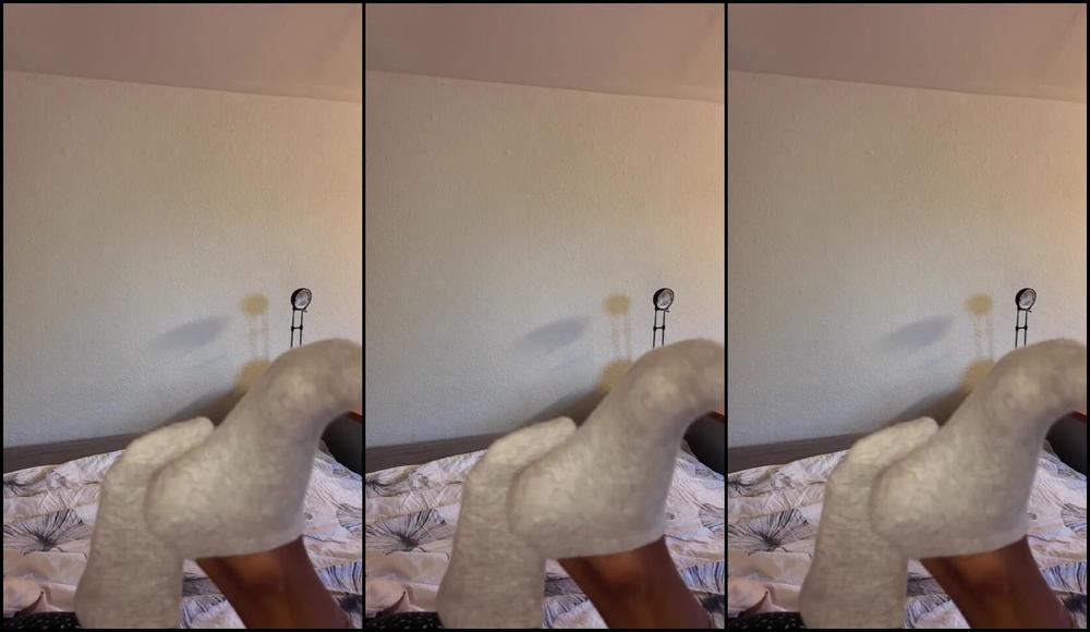 Isabela Stillsinning Nicknamed Stillsinning 09 01 2025 Onlyfans Video Soft Socks And Soles