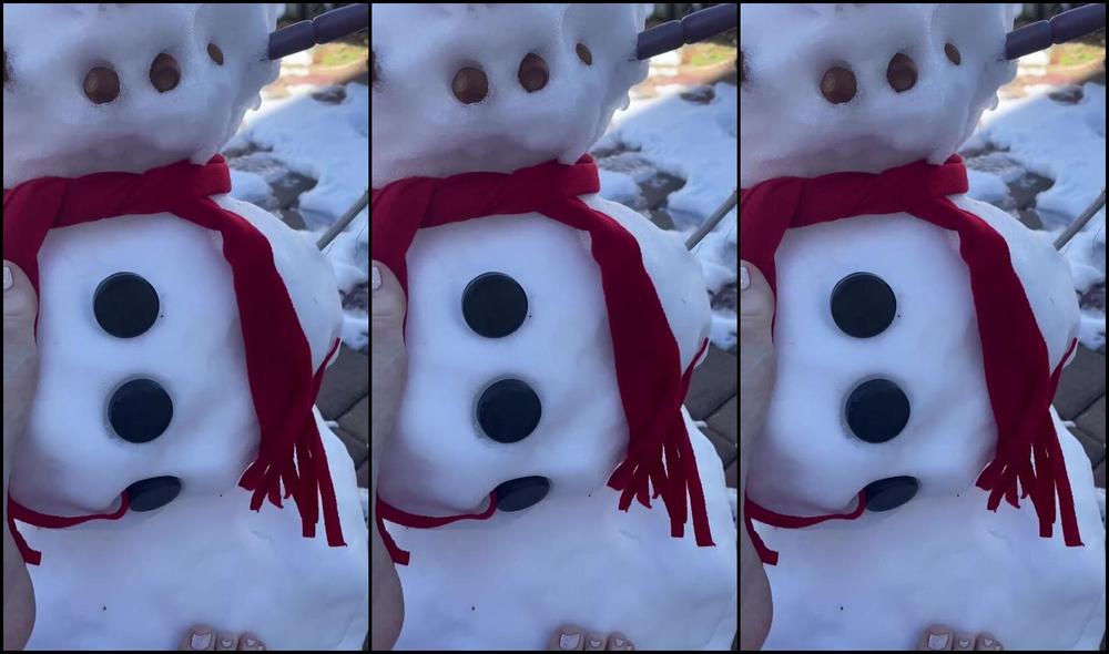 Kittys Pretty Feet Nicknamed Kittys Sweet Feet 02 16 2024 Onlyfans Video Oh Baby Its Cold Outside