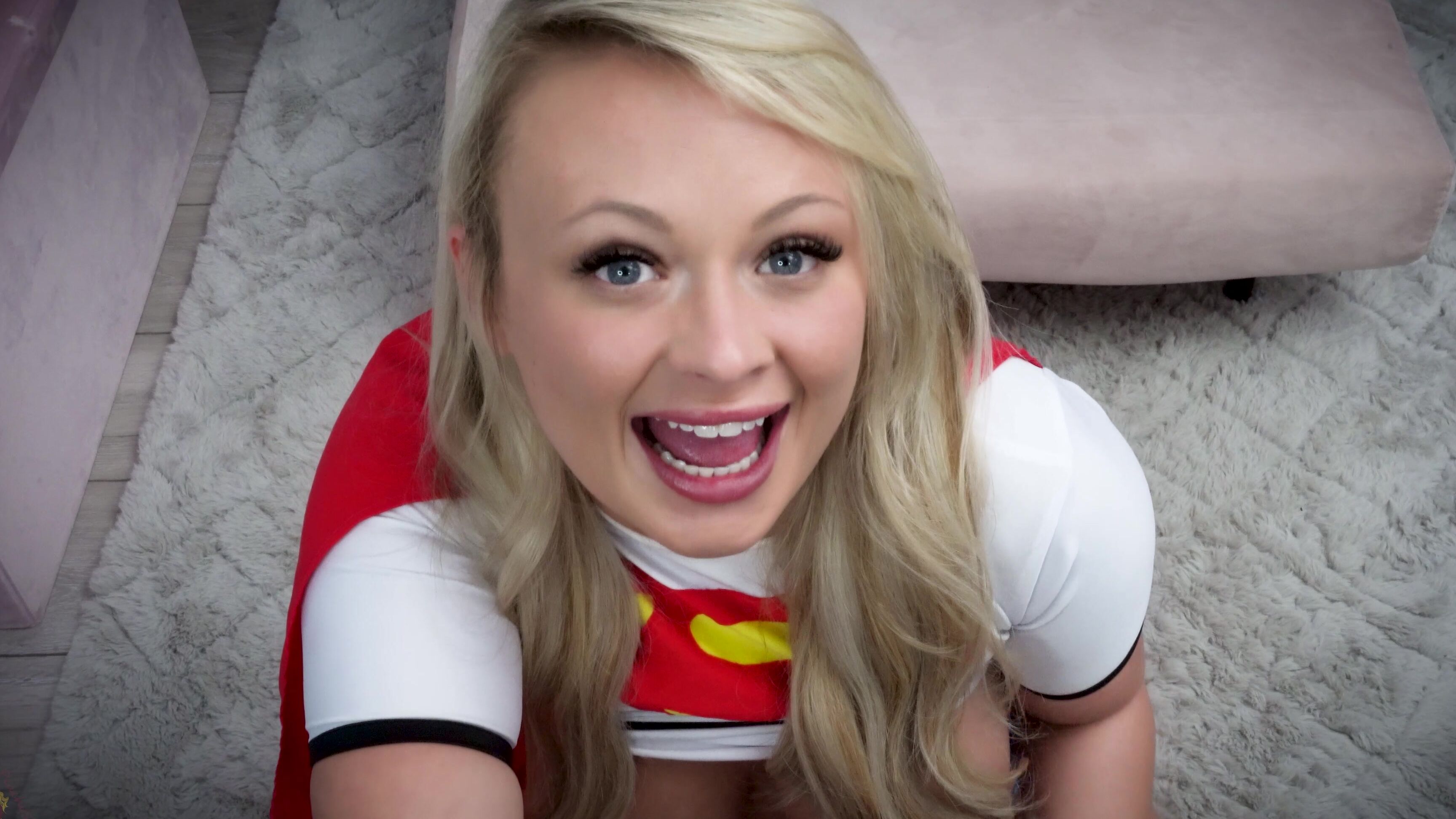 "PeachySkye" comic book role play, cosplay, role play, superheroines, taboo Sister s SUPER Apology manyvids