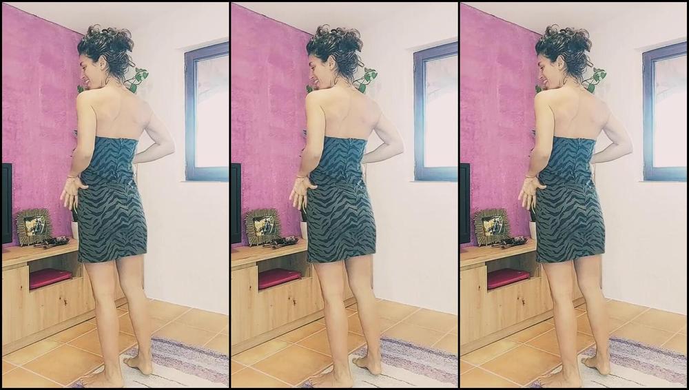 Julia Roca Nicknamed Juliarocax 12 03 2025 Onlyfans Video Imag Nate T Y Yo Una Copita De Vino Y Bailarte Como Si De Una Fantas A Se