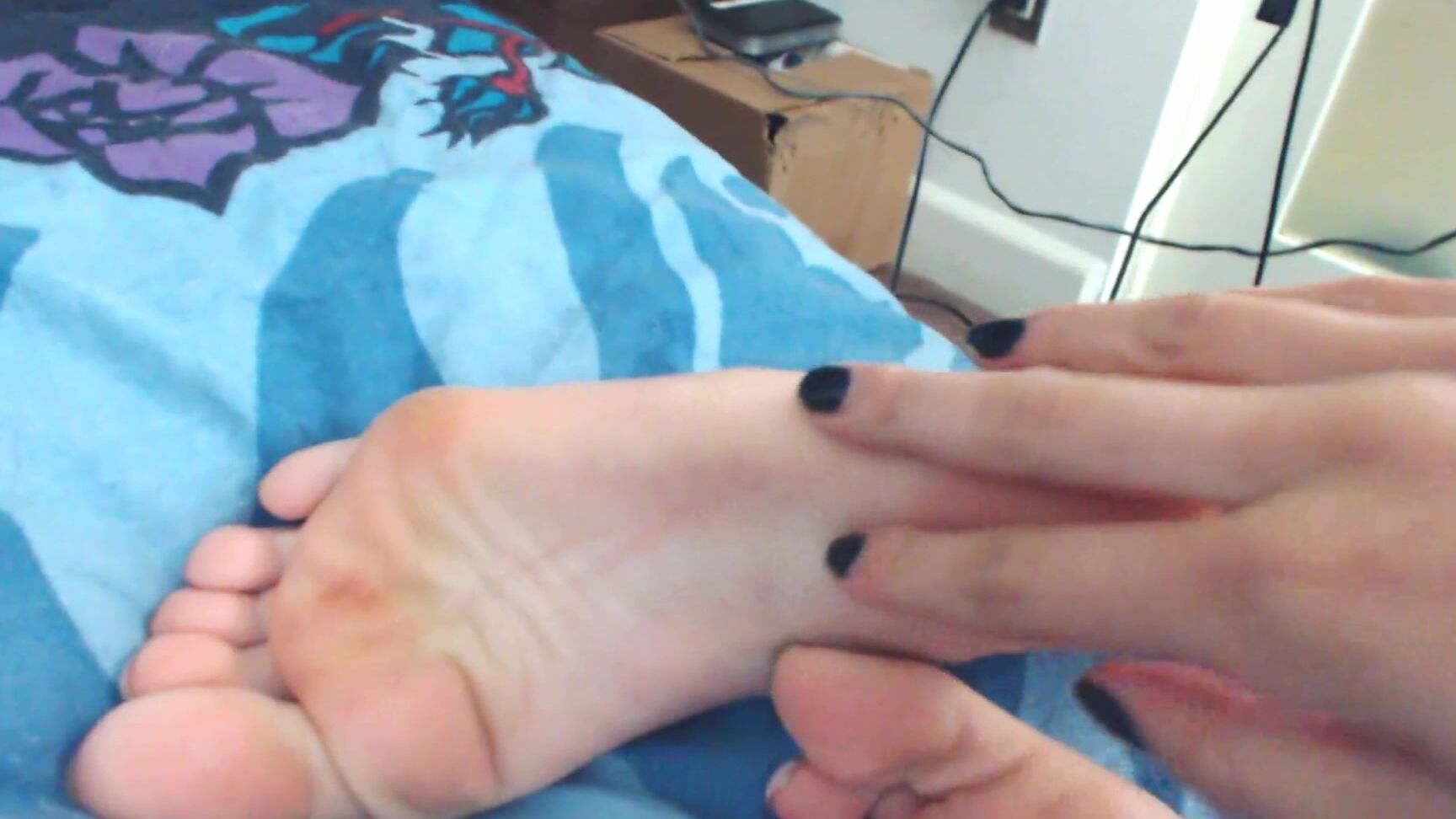 "Olivia Young" barefoot, feet, footfetish, highheels First foot fetish manyvids