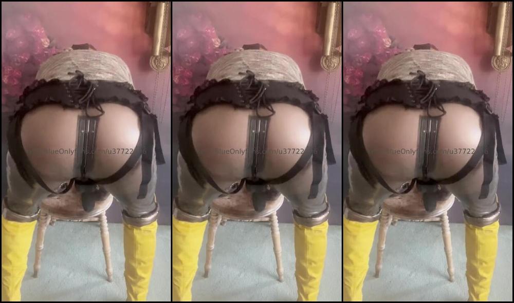 Kellieblue Uk Nicknamed Kellieblue Uk 06 15 2025 Onlyfans Video Come And See What I Have Something Big