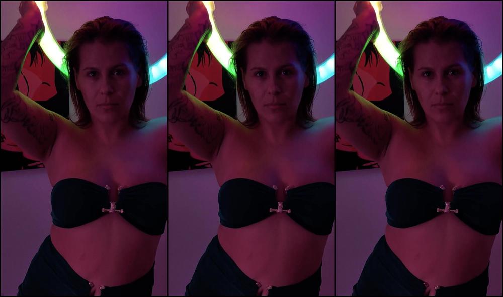 Lovemealots Короткий Тикток С Лампой