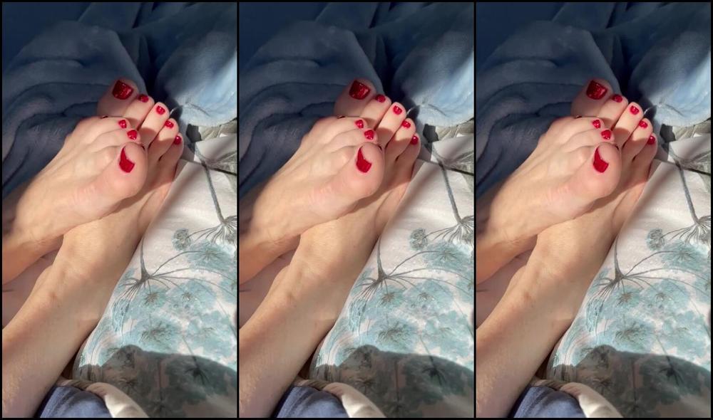 Kittys Pretty Feet Nicknamed Kittys Sweet Feet 12 28 2024 Onlyfans Video This Certainly Has Been A Week Of Me Spoiling You