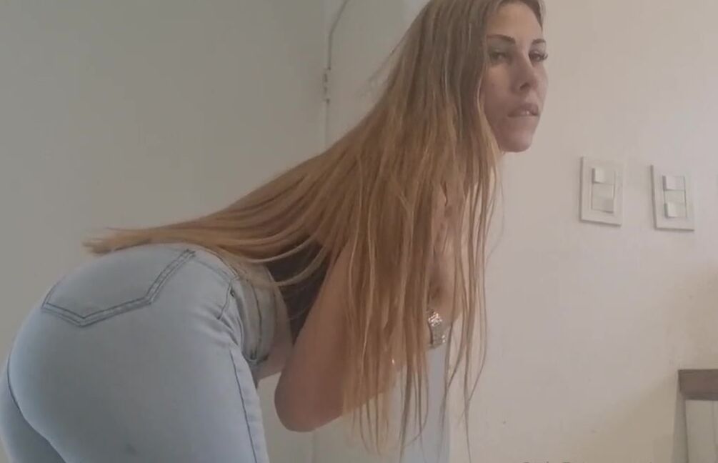 Anitaishere Nicknamed Anitaishere 11 07 2024 Onlyfans Video Jeans Farts Face Expressi Ns Just The Best If U Cum For Me Let