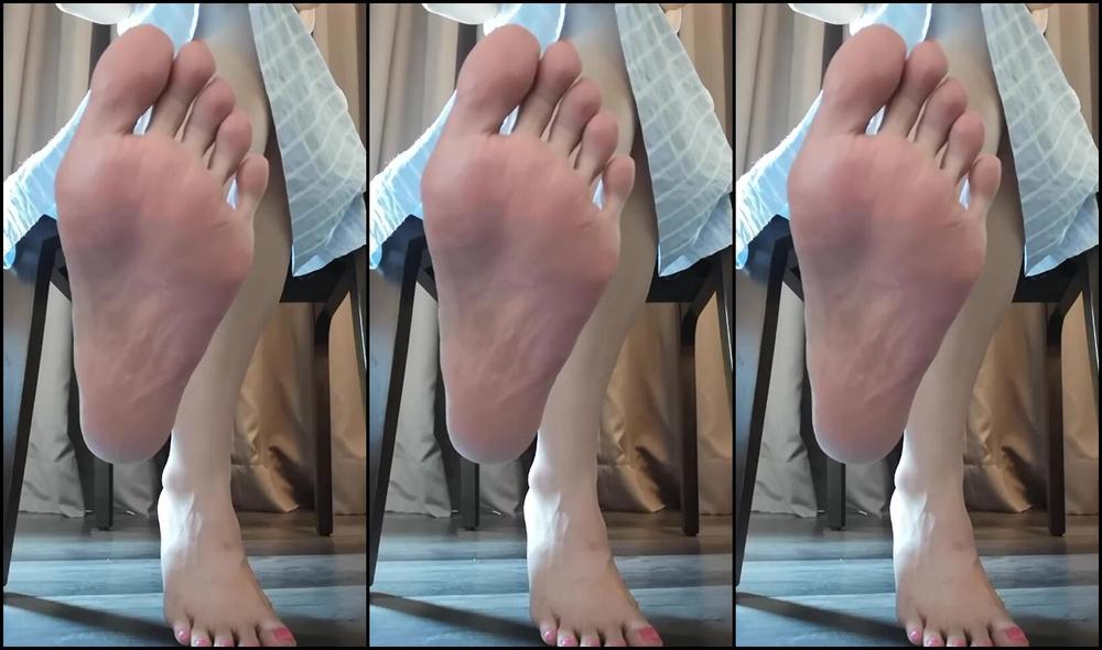 Aiko Worshipaiko Nicknamed Worshipaiko 10 20 2023 Onlyfans Video As My House Slave You Are Tied With Me 247