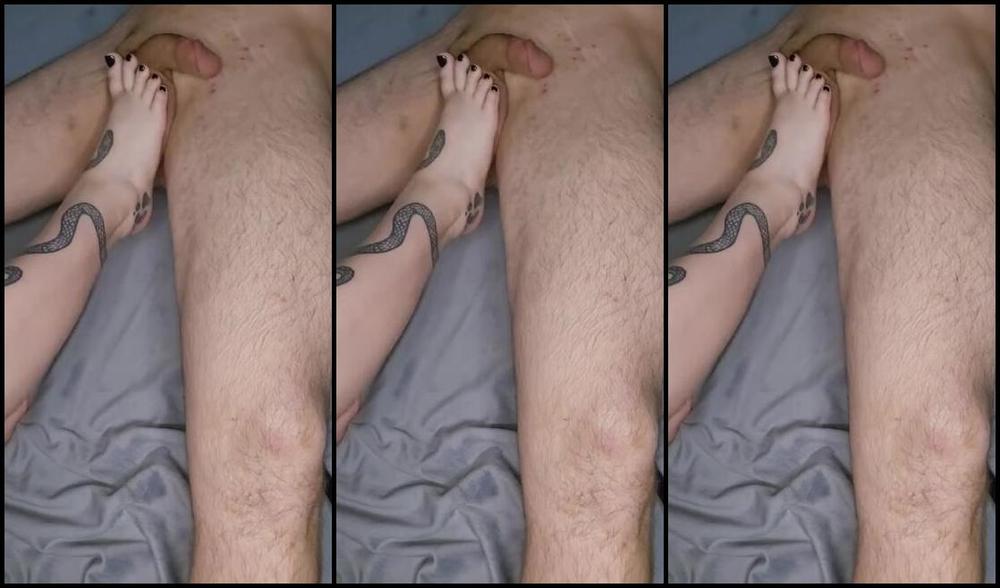 Scarlett99Jones Nicknamed Scarlett99Jones 08 26 2024 Onlyfans Video I Like To Feel The Squishing With My Feet Sometimes