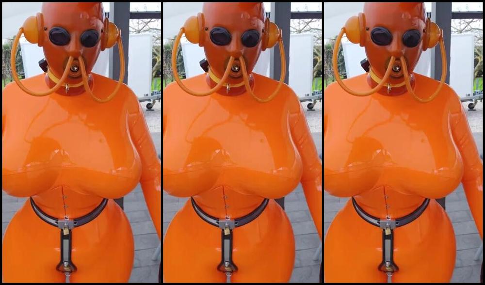 Emma Lee Nicknamed Rubberdollemma 04 08 2025 Onlyfans Video Im Missing My Orange All In One Catsuit With Attached Shoes