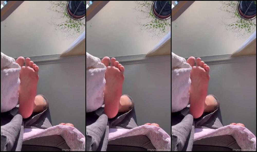 Cassie Bunnyarchv Nicknamed Bunnyarchv 03 30 2023 Onlyfans Video A Long Beautiful Video With Asmr Of Me Taking Care Of My Paws Enjoy This