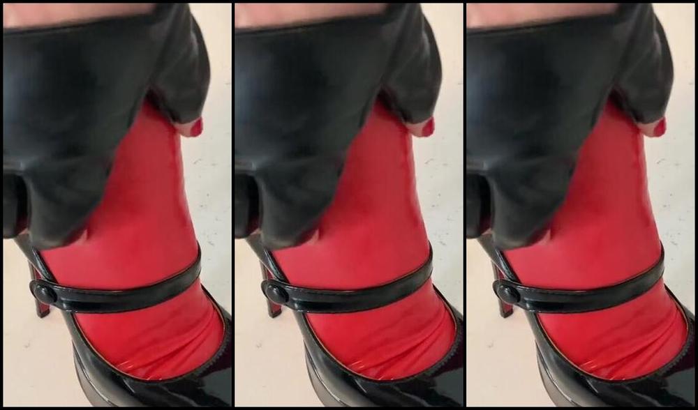 Harisnyas Csaj Nicknamed Harisnyas Csaj 07 06 2024 Onlyfans Video Any Latex Lovers Out There This Ones For You