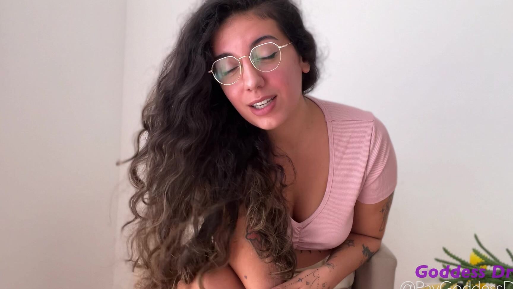 "GoddessDri" financial domination, blackmail fantasy, femdom pov, goddess worship, sensual domination Easy Blackmail Fantasy SIGN UPS manyvids