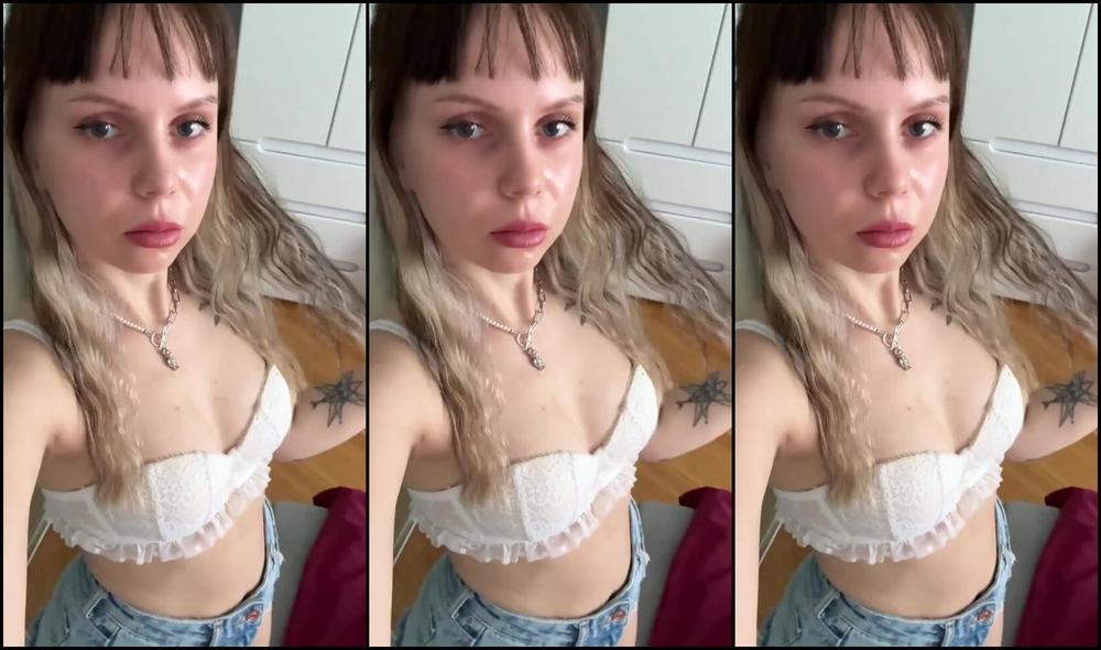 Goddess Kira Nicknamed Femgoddesskira 08 16 2025 Onlyfans Video Little Loser Wants Mommys Milk