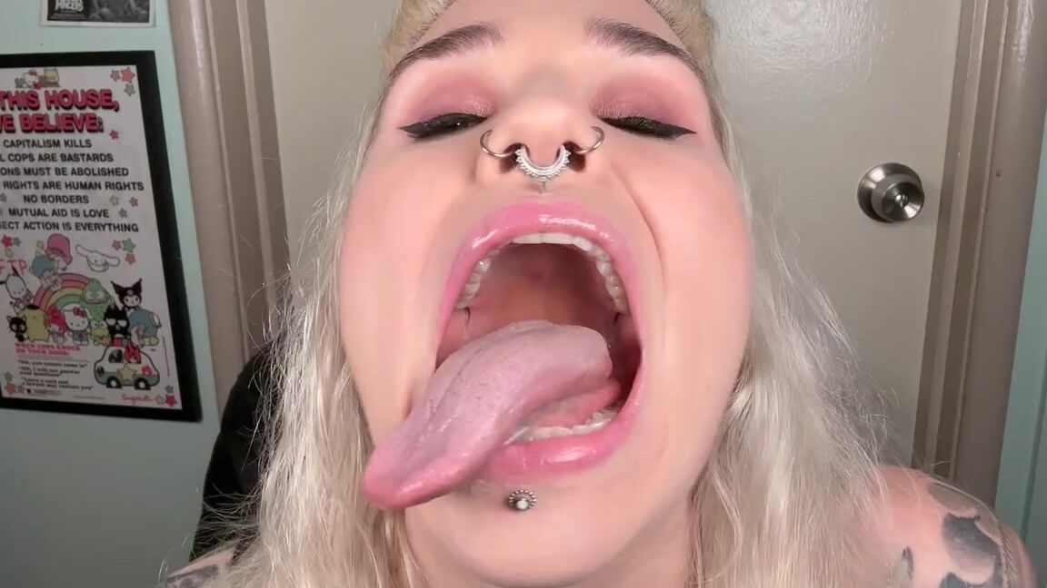 Ruby Riots Nicknamed Rubyriots 03 04 2025 Onlyfans Video Giving You A Special View Of My Famous Mouth