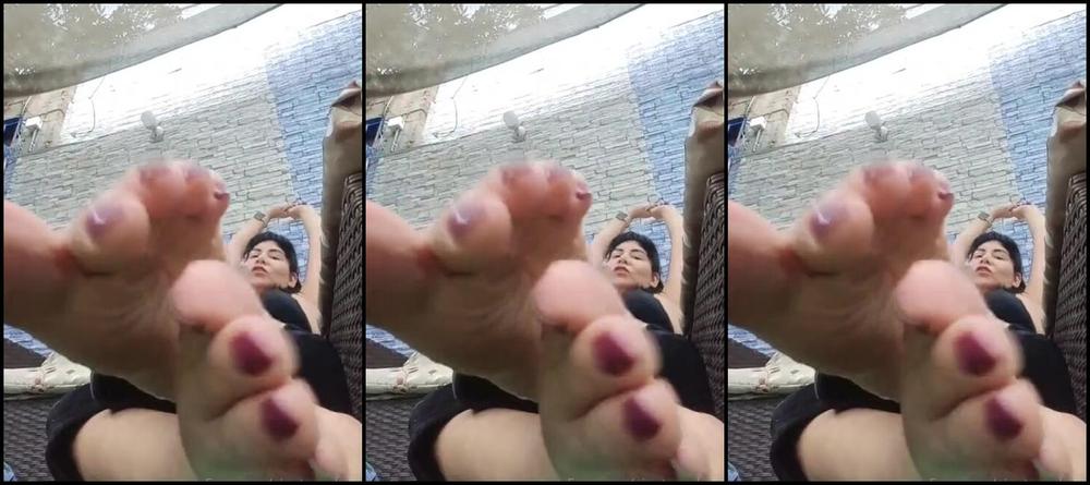 Giantess Vore Debora Nicknamed Giantess Debora 08 13 2024 Onlyfans Video Only My Real Tiny Man Deserve To Be Crushed Under My Soles Send Your