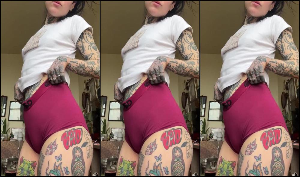 Awlivv Nicknamed Awlivv 04 21 2025 Onlyfans Video I Muted The Sound But One Of My Friends Was In The Room When I Recorded