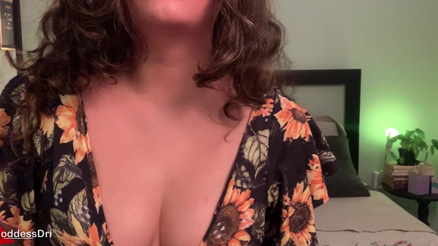 "GoddessDri" dirty talking, face fetish, sensual domination, tease & denial, chastity Resisting Temptation Locktober Manyvids