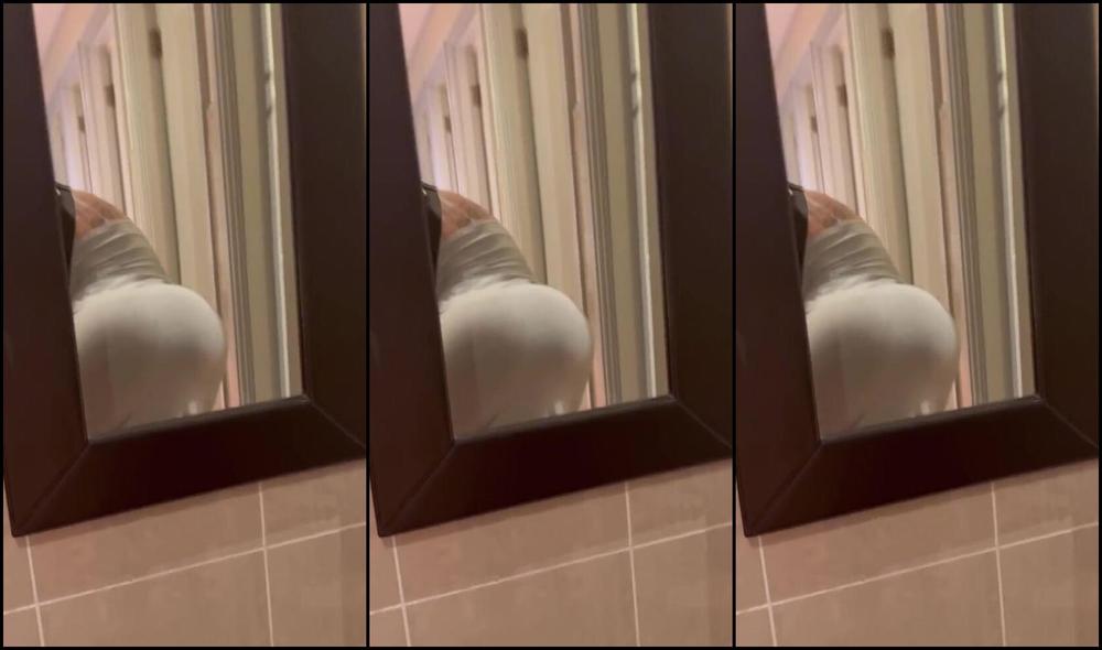 Riley Rider Nicknamed Rileyridesreece 06 17 2025 Onlyfans Video But Plugs And No Panties Szn Would You Dare Fuck Me Here