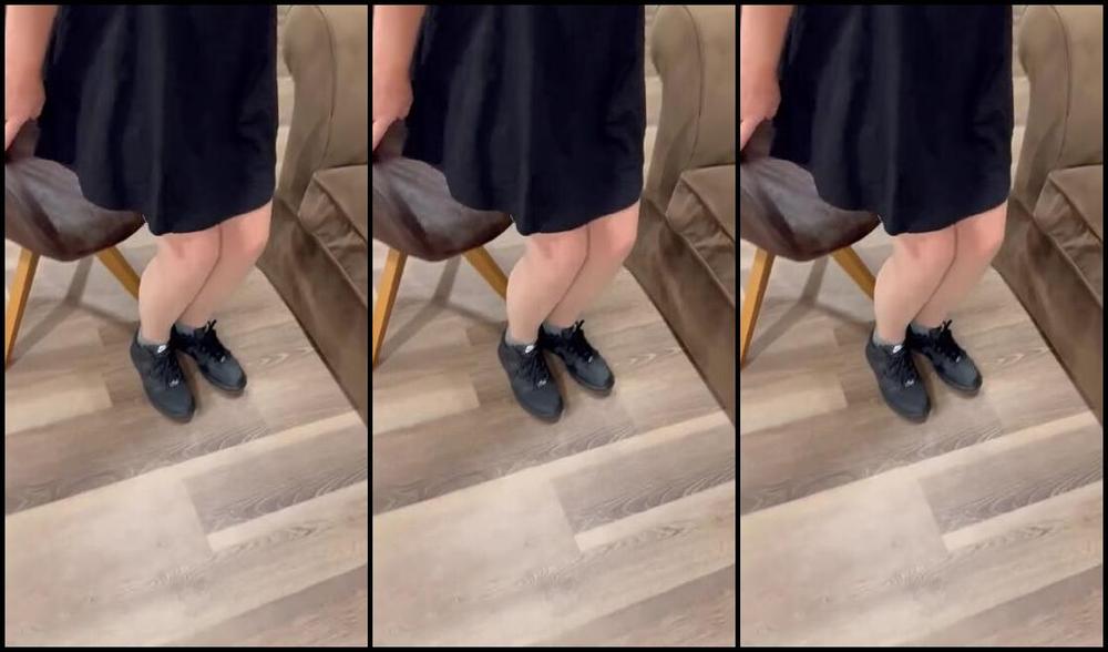 Mrs Perfect Toes Nicknamed Mrs Perfect Toes 07 23 2025 Onlyfans Video Just Home From Tennis In This Heat