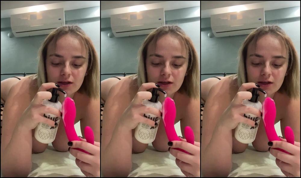 "Tiffanybabe01" anal, masturbation, dildo fucking, orgasms, anal play VIBRATING DILDO HARD ANAL FUCK XXX Manyvids