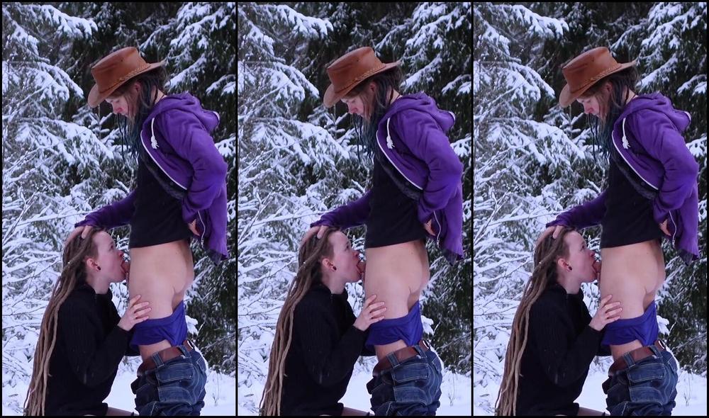 Секс В Зимнем Лесу Во Время Падения Снега Rosenlundx Vertical