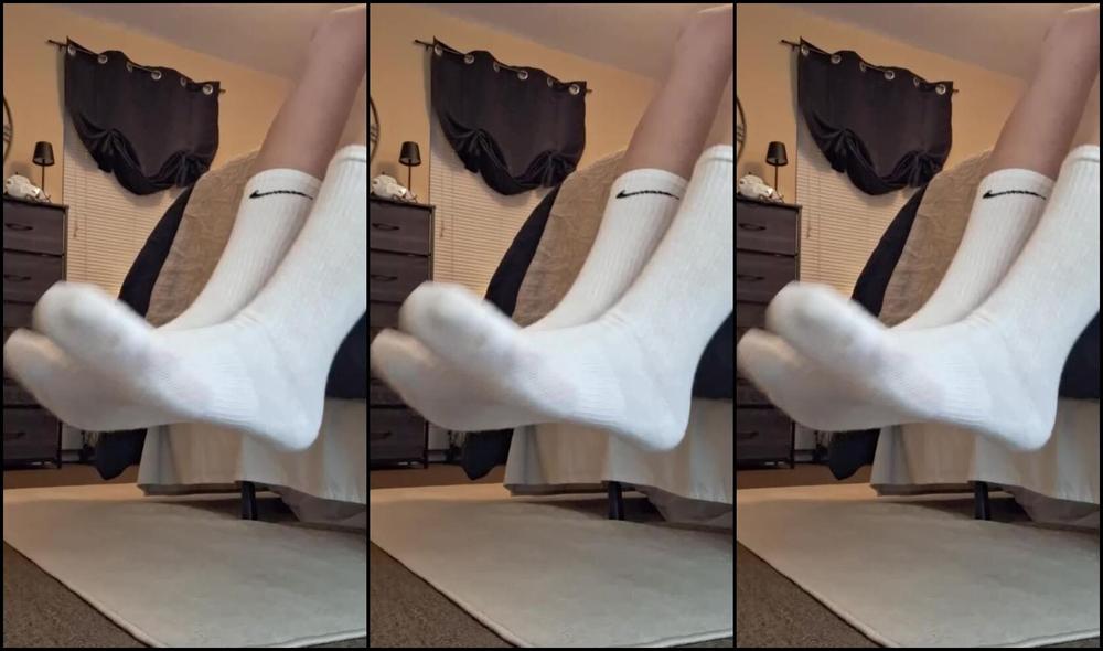 Sexysassquatch34 Nicknamed Goddessnat34 09 01 2025 Onlyfans Video More Stroke Material For My Sock Simps This Week Is A Busy Week For Me