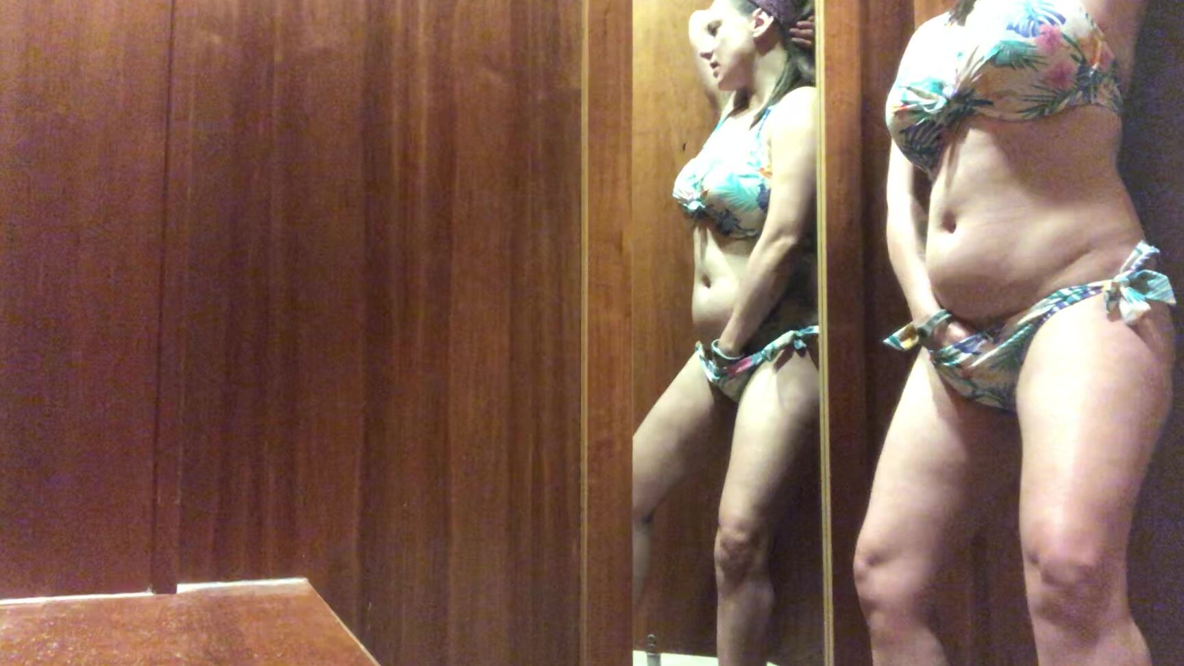 "SuzieLove212" big boobs, bikini, masturbation, milf, public toilet Bikini Bate Manyvids