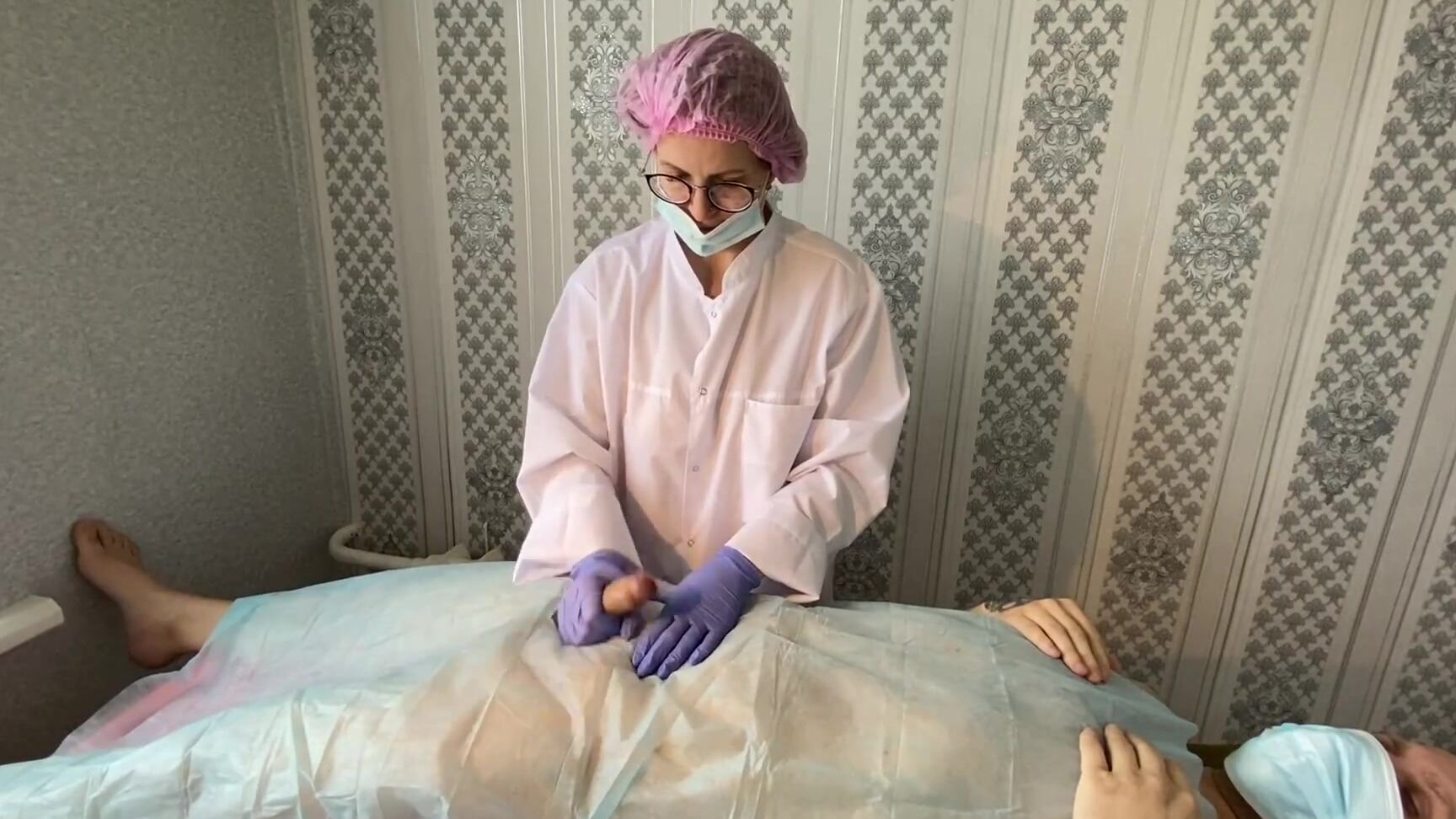 Медсестра Помогает Сдать Сперму От Донора Pornhub Com