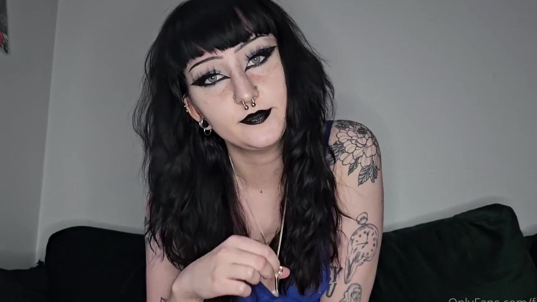 Goddess Faeria Nicknamed Faeria 03 07 2025 Onlyfans Video Time To Lock Up For Me If You Actually Do This Lil Challenge I Would Love