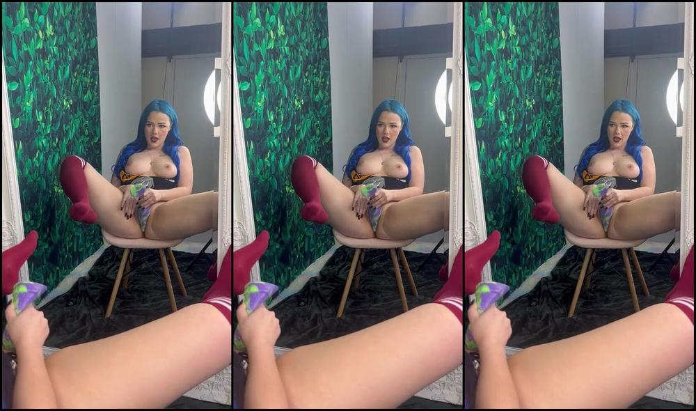 Chantelleh23 Aka Chantelleh23 01 27 2024 Onlyfans Video Ooops I Squirted All Over My Mirror Whos Going To Come And Lick It Clean