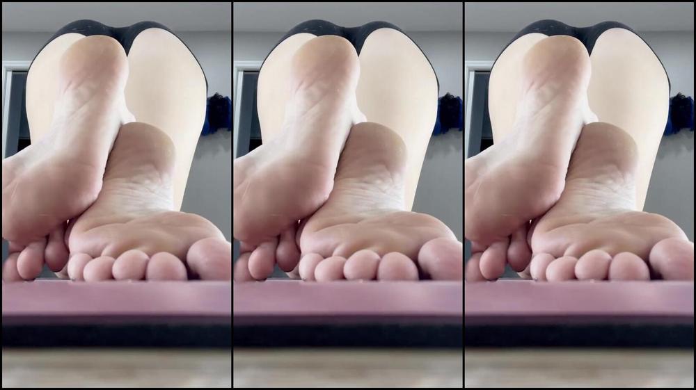 Melissa Nicknamed Omwithmelissa 10 19 2025 Onlyfans Video For The Tiny Ones