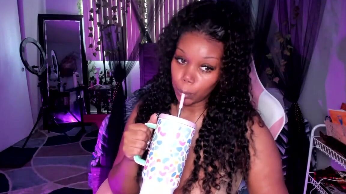 Ashley Moonrox Nicknamed Ashleymoonrox 08 05 2024 Onlyfans Video Stream Started At 08052024 0536 Pm Welcome Video Calls Customs Are Available Boobs 5