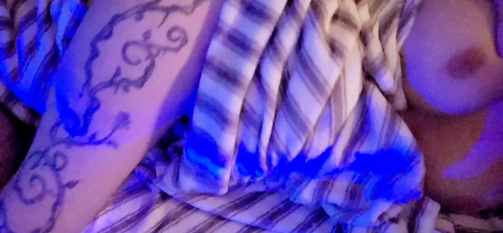 "Stormi Winters" masturbation, role play, kink, fantasy, mommy roleplay MOMMYS HOT DREAM OF SON Manyvids