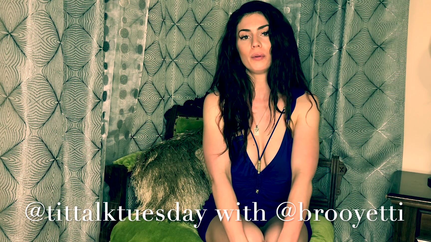 "Iamyetti" adult school, big boobs, brunette, intelligence fetish, teeth TIT TALK TUESDAY EPISODE 11 Manyvids