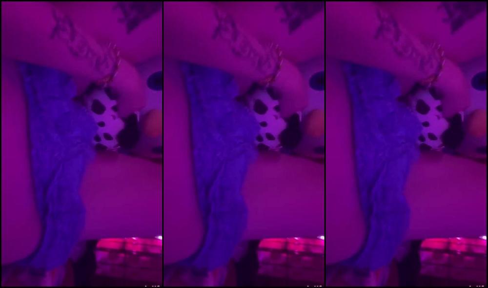 Dutiful Dolly Nicknamed Dutifuldolly 07 26 2025 Onlyfans Video I Love My Plushies Wish I Had A Cock To Hump