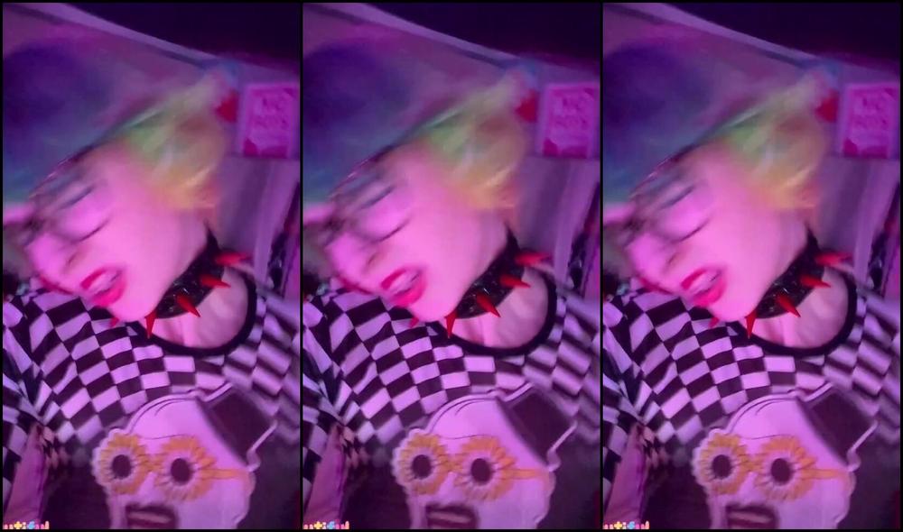 Dutiful Dolly Nicknamed Dutifuldolly 10 14 2025 Onlyfans Video It Hurts So Fucking Good