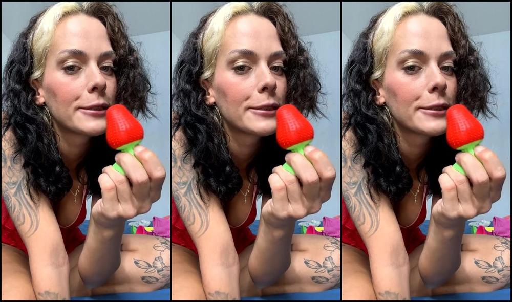 Hannah Peachey Nicknamed Peachey Hmp 09 20 2024 Onlyfans Video Do You Like My Strawberry But Plug