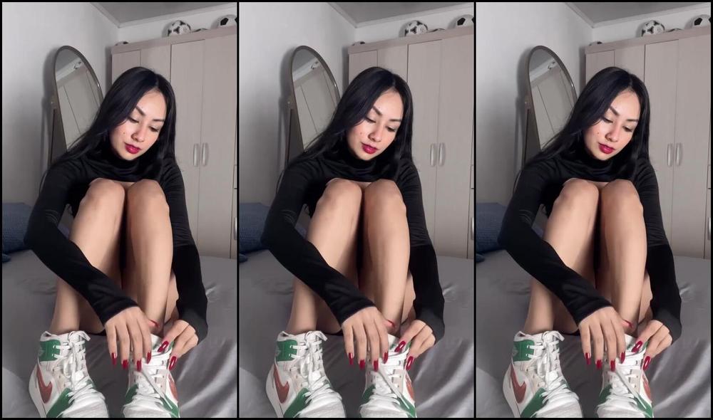 Gigi Feet Nicknamed Gigift 10 01 2025 Onlyfans Video The Smell Of Socks After The Gym Sniff