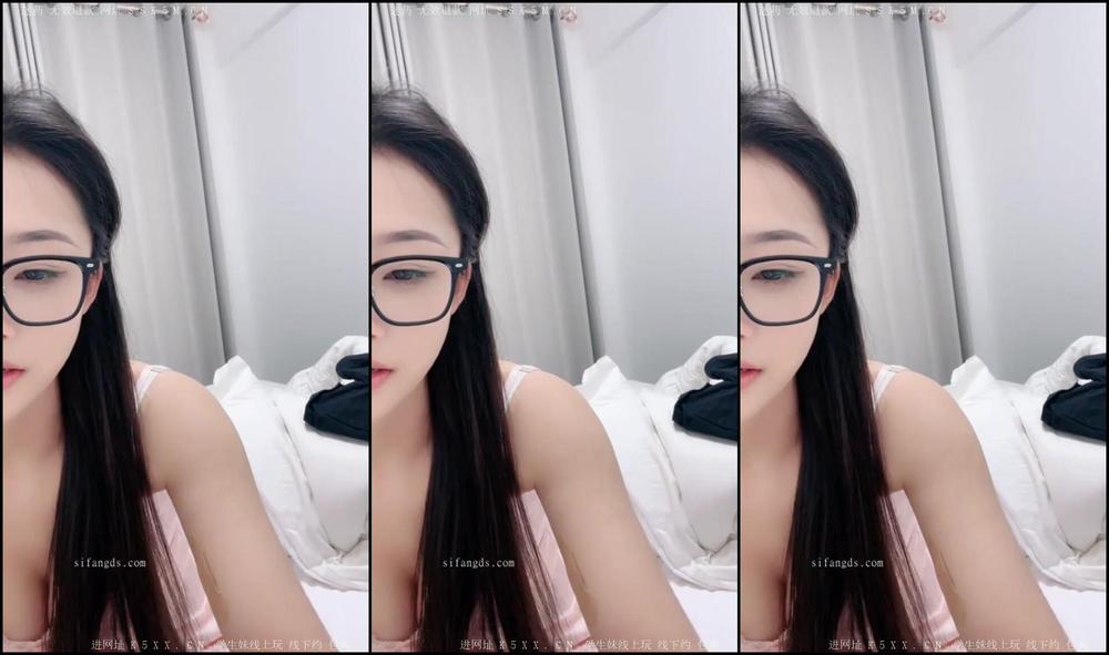 Asian Domestic Zone Self Filmed Self 19085