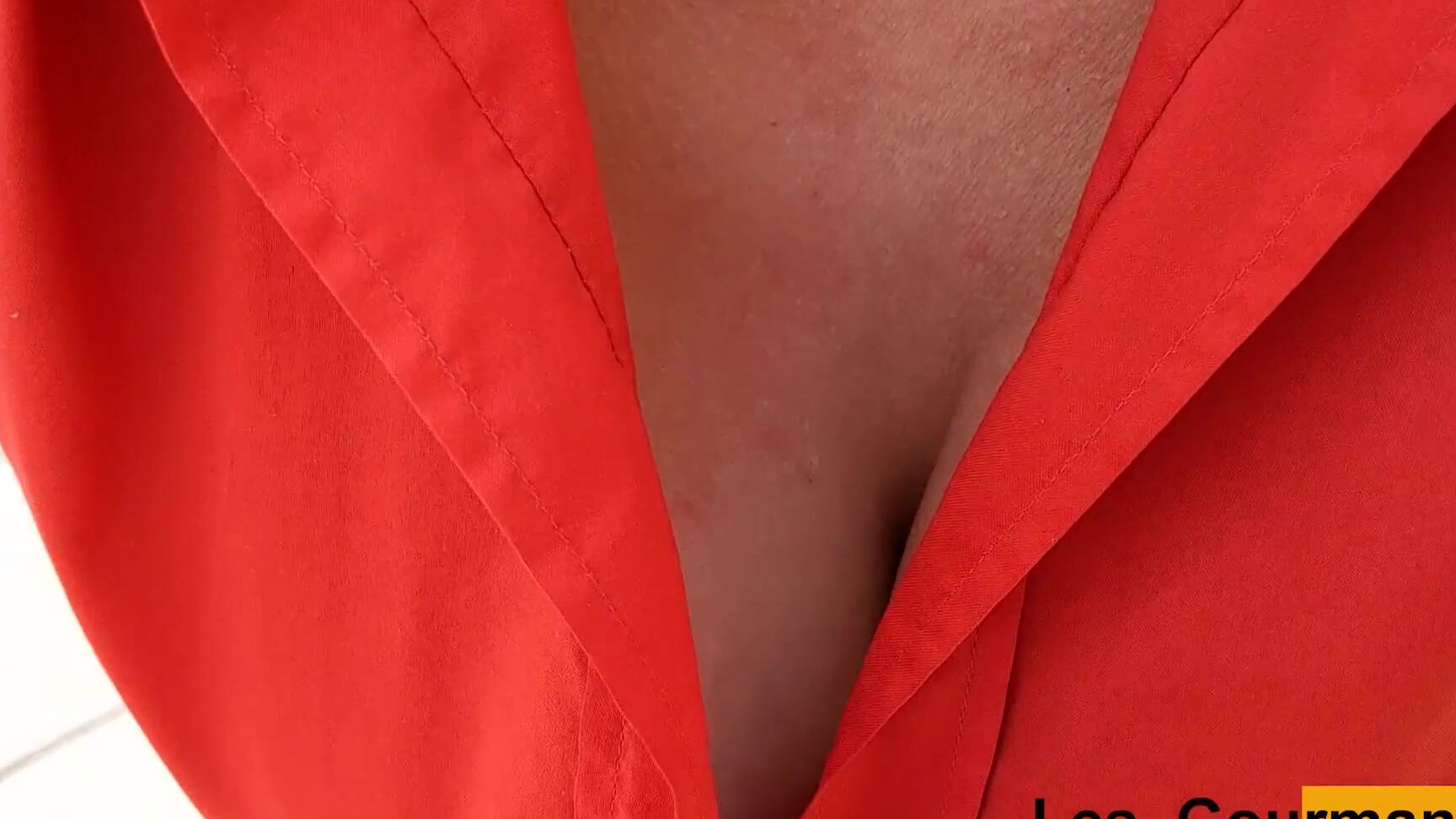 Милфа Дрочит Мужу В Красивом Нижнем Белье На Террасе Роскошного Отеля В Порту Pornhub Com